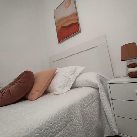 Apartamento En Toledo Ideal Para Visitas A Puy Du Fou Luaran gambar