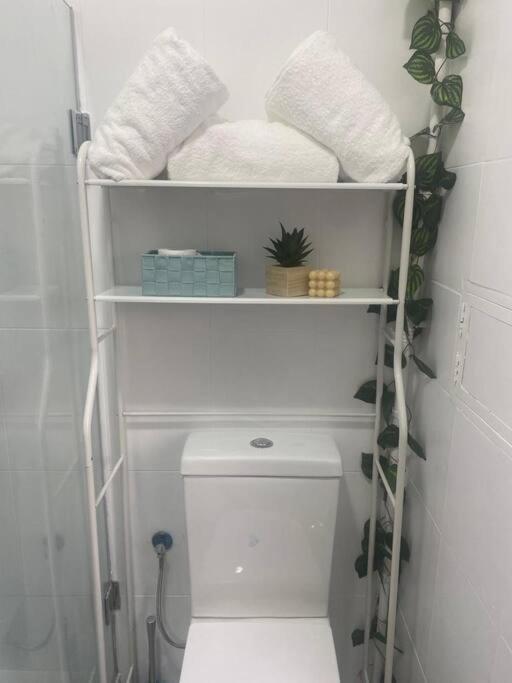 Apartamento En Toledo Ideal Para Visitas A Puy Du Fou Luaran gambar