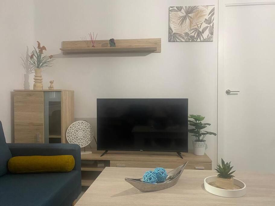 Apartamento En Toledo Ideal Para Visitas A Puy Du Fou Luaran gambar