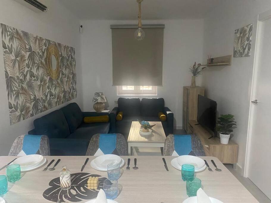 Apartamento En Toledo Ideal Para Visitas A Puy Du Fou Luaran gambar